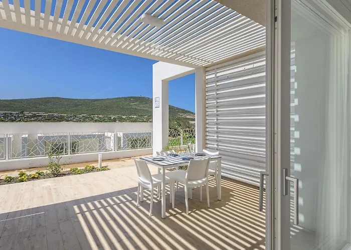 Capo Falcone Charming *