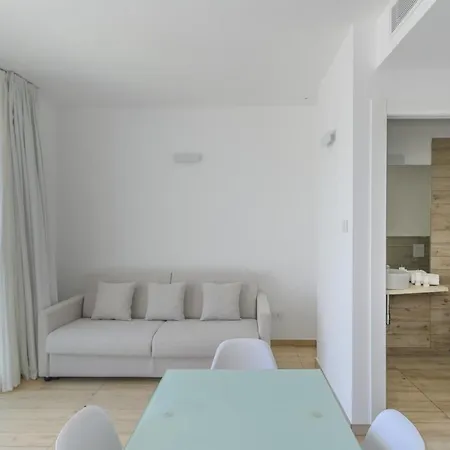 Capo Falcone Charming Apartmán *