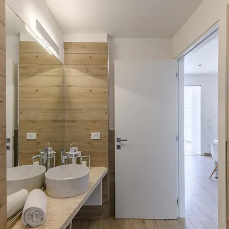 Apartment Capo Falcone Charming *