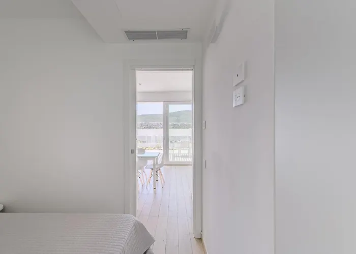 Capo Falcone Charming *